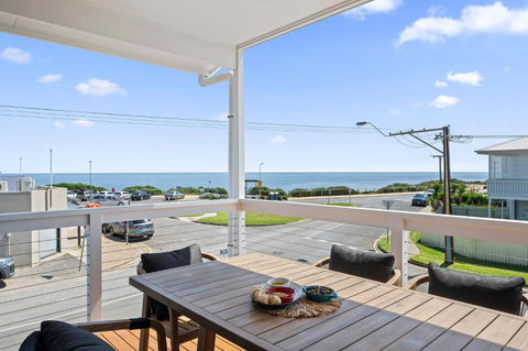 C-Views - Aldinga Beach - C21 SouthCoast Holidays - Perisher Accommodation 0
