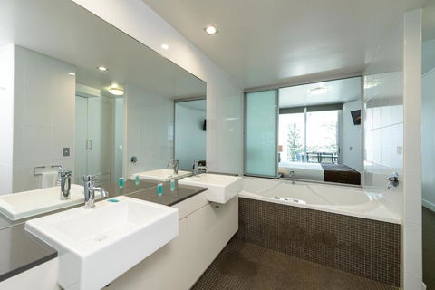 C Bargara Resort - Perisher Accommodation 3