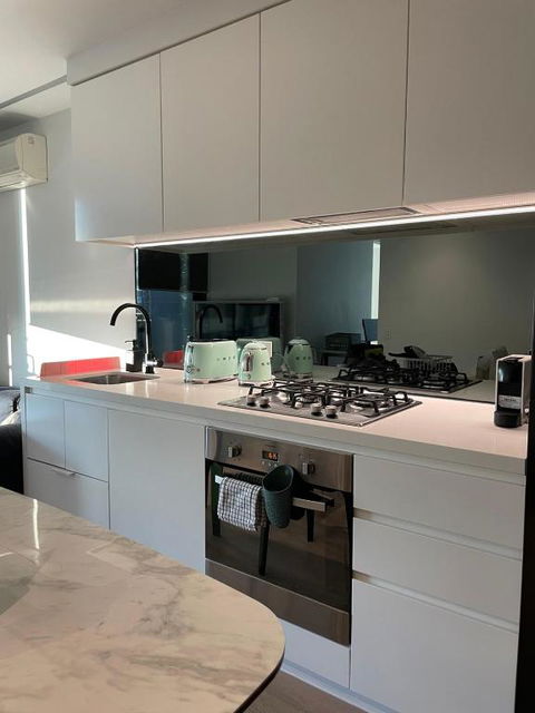 C&S Stay- Melbourne CBD - Perisher Accommodation 3