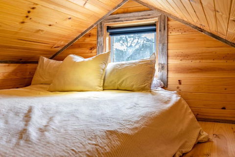 Deep Creek Sunset By Tiny Away - Perisher Accommodation 4