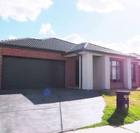 5 Bed 2 Bath big house - Perisher Accommodation
