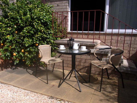 A Furnished Townhouse In Goulburn - Perisher Accommodation 3