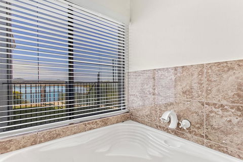 Above And Beyond - Beautiful Home With Pool - Perisher Accommodation 2