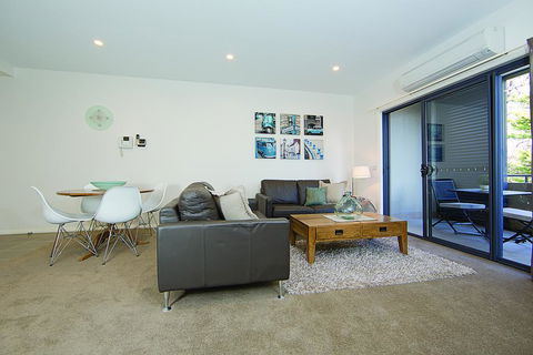 Accommodate Canberra- Domain Parliamentary Triangle - Perisher Accommodation 1