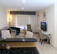 ADELAIDE CBD APARTMENT - 3BR 2BATH  CARPARK - Perisher Accommodation