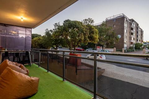 EAST4 - Vintage Vibes East Freo 2B 1BA - Perisher Accommodation 3