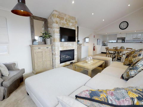 Family Chalet 27 The Stables Perisher - Perisher Accommodation 0