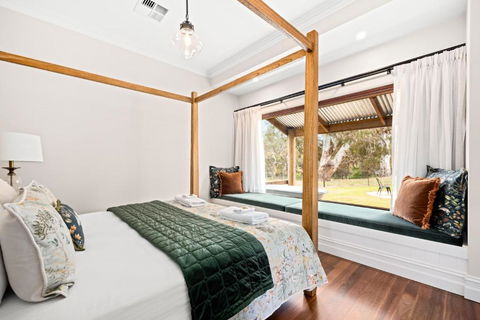 Grandview Accommodation - Hideaway Huts - Perisher Accommodation 1