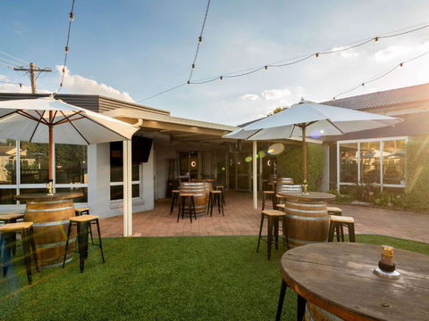 Ibis Styles Orange - Perisher Accommodation 2