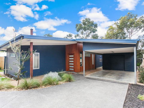 ANGLE BY THE SEA - Anglesea - Perisher Accommodation 0