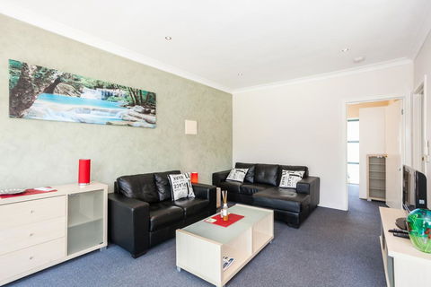 Anglesea River Apartments - 2 Bed Unit 2/4 - Perisher Accommodation 2