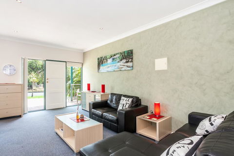Anglesea River Apartments - 2 Bed Unit 2/4 - Perisher Accommodation 1