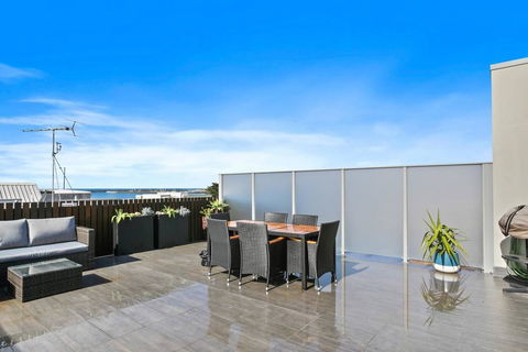 APOLLO 13 PENTHOUSE - Free Wifi & Huge Terrace! - Perisher Accommodation 3