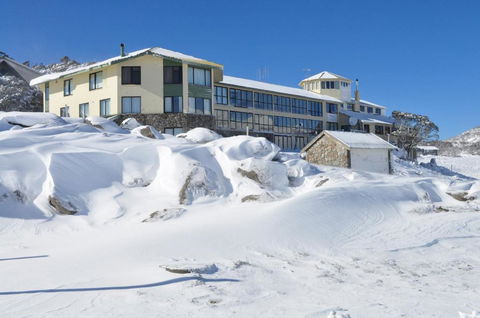 Marritz Hotel - Perisher Accommodation 0