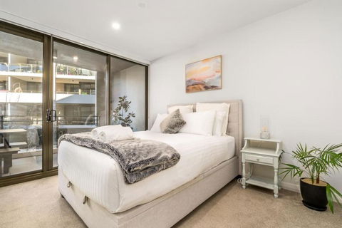 Modish Apartment Near Parliamentary Triangle - Perisher Accommodation 0