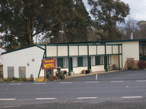 Nimmitabel Motel - Perisher Accommodation 0
