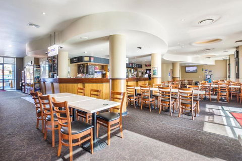 Nightcap At Pritchards Hotel - Perisher Accommodation 2