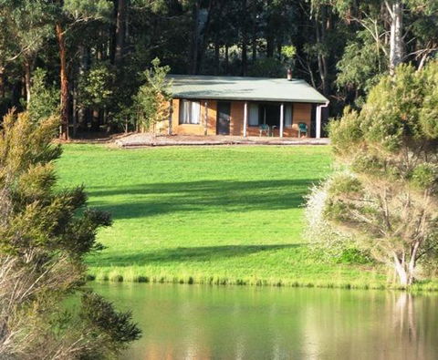 Pemberton Lake View Chalets - Perisher Accommodation 3