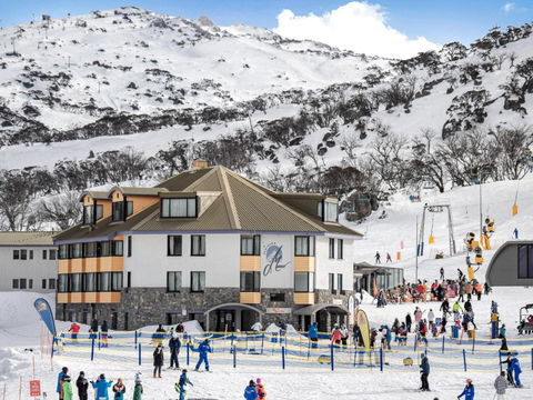 Perisher Manor Hotel - Perisher Accommodation 0