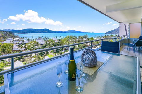 Poinciana Lodges - Ocean Views - Perisher Accommodation 1