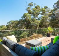 At Agnes Ave coastal views - Perisher Accommodation