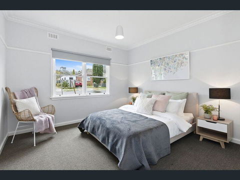 BALLARAT CLOSE 2 CBD + HOSPITAL+3BR HOME+NETFLIX + WiFi + Gift - Perisher Accommodation 2