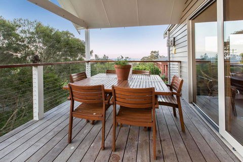 BAY VIEWS ON MANNA - DROMANA - Perisher Accommodation 2