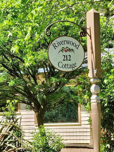 Riverwood Cottage, Accessible Accommodation - Perisher Accommodation 0