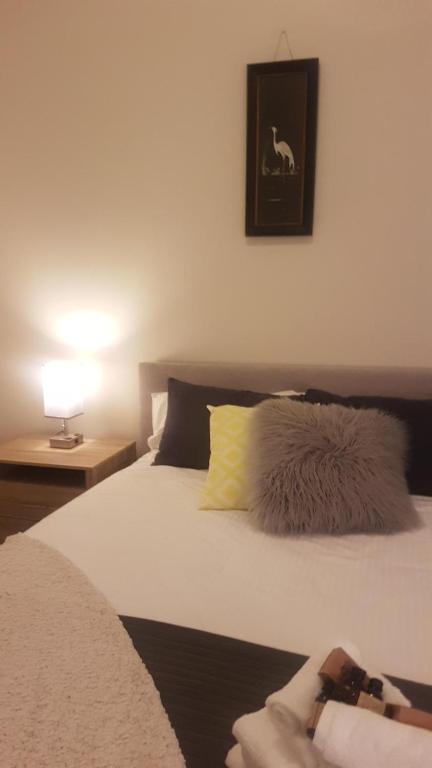 Royal Hotel Yass - Perisher Accommodation 3