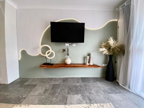 San Antone Luxury In The CBD - Perisher Accommodation 2