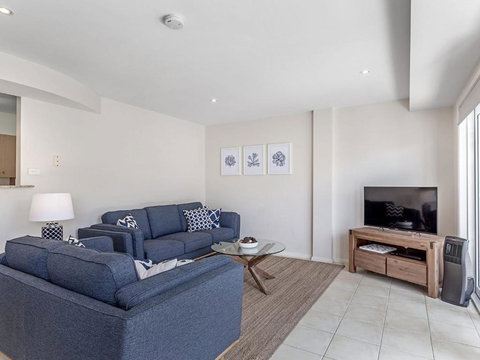 Sandcastles 7 8 Ala Moana Way - Perisher Accommodation 3