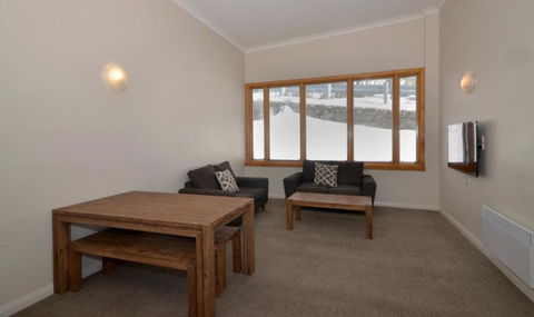 Smiggins Hotel & Chalet Apartments - Perisher Accommodation 1