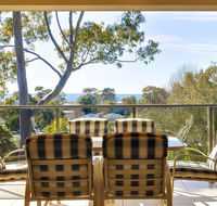 Bellima Beach House' 9 Jackson Close - huge duplex with air con and fabulous views - Perisher Accommodation