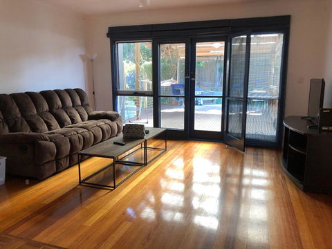 Big Room 12km To City Near Boxhill, Melbourne - Perisher Accommodation 1
