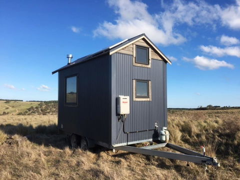 Big Tiny Altitude Tiny House Experience - Perisher Accommodation 2