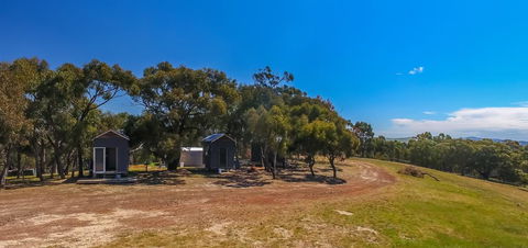 Big Tiny Seven Hills Tiny House, Tallarook - Perisher Accommodation 0