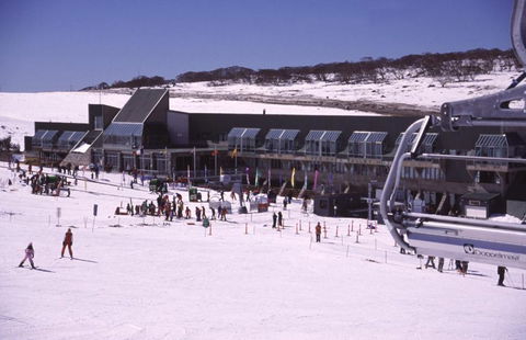 The Perisher Valley Hotel - Perisher Accommodation 0