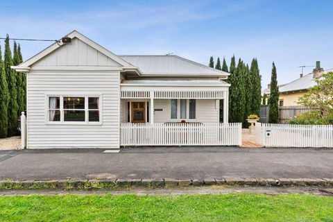 WARATAH At Queenscliff - Perisher Accommodation 2