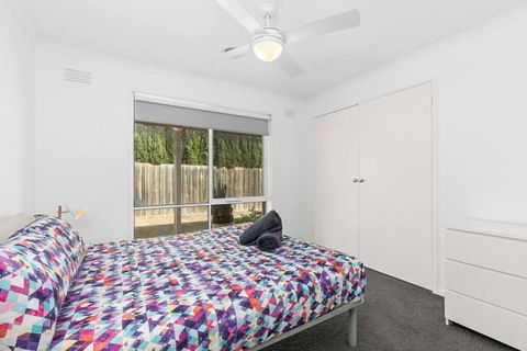 WATERFRONT - BAY VIEWS - Edgewater Springs - Perisher Accommodation 3