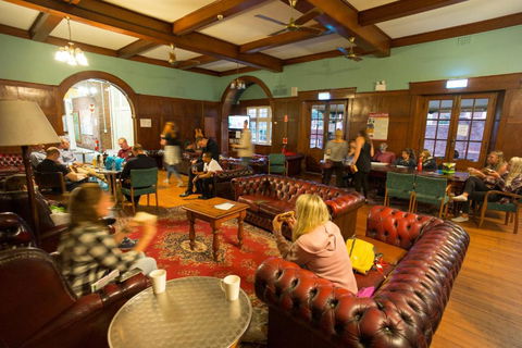 YHA Newcastle Beach - Perisher Accommodation 3