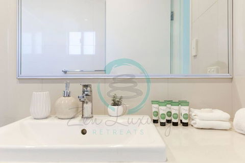 ZEN At ARRAY: 2BR Retreat In CBD - Perisher Accommodation 3