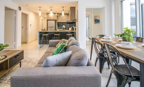 ZEN CENTRAL CBD - Affordable 3-Bdrm Apt In The Heart Of Darwin City - Perisher Accommodation 2