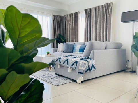 ZEN OCEAN BLISS - Cozy 2-BR/2-BA Sea View Retreat - Perisher Accommodation 3