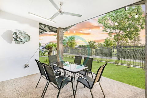 Zenhouse: Stylish Muirhead Home Near Park/Hospital - Perisher Accommodation 1
