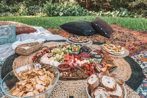 A Picnic In Byron Bay - Perisher Accommodation 1
