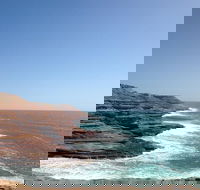 Kalbarri Pink Lake and Abrolhos Islands Nature Tour - Perisher Accommodation