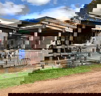 Kangaroo Island Food and Wine Hop-on Hop-off Tour - Perisher Accommodation