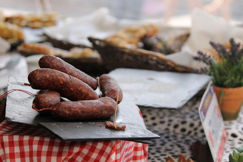 Eumundi Markets And Sunshine Coast Day Trip From Brisbane - Perisher Accommodation 2