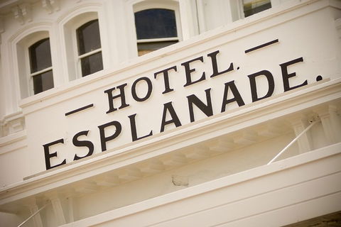 Live Music Melbourne Bus Tour - Perisher Accommodation 0